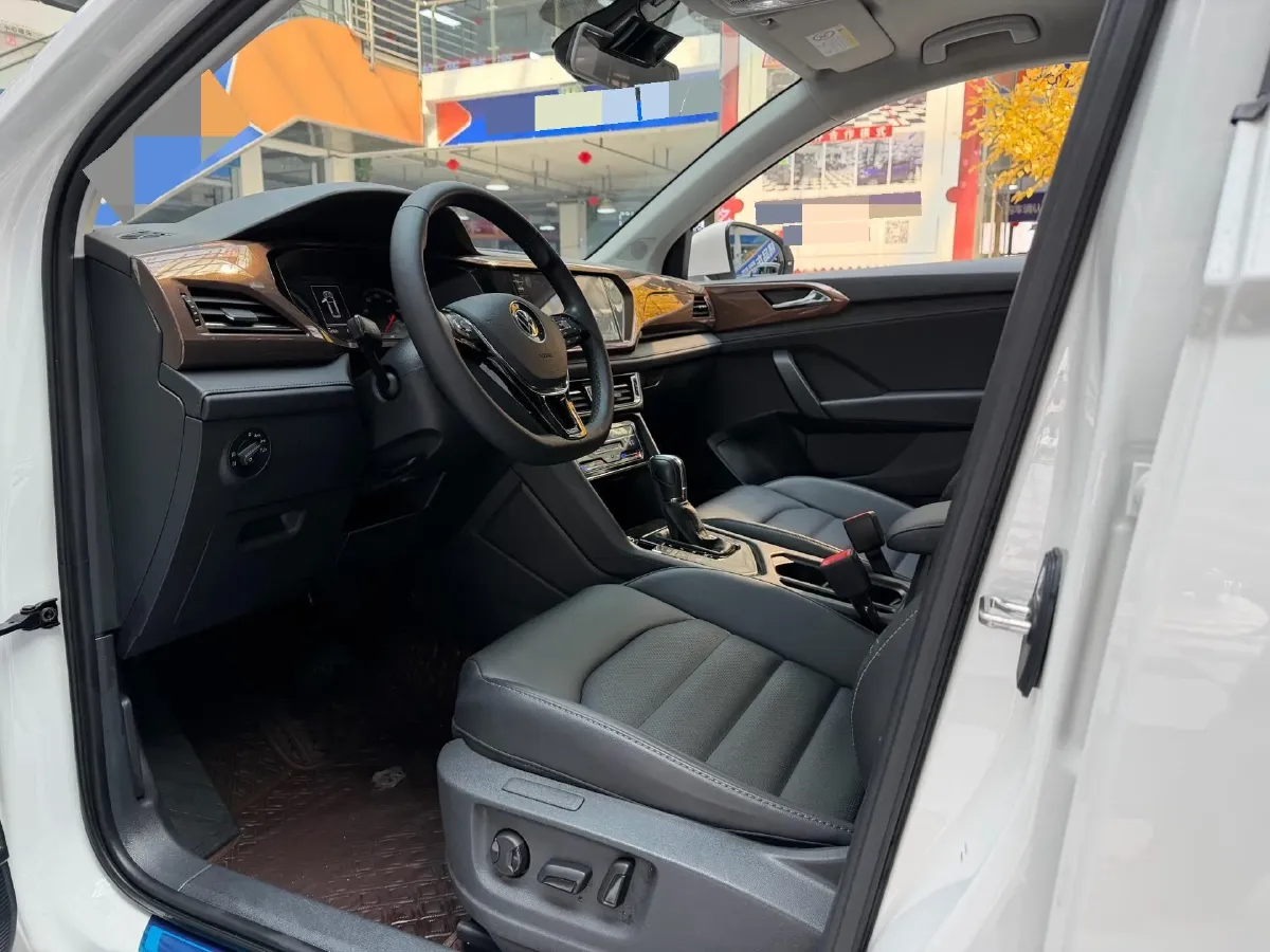 2021 Volkswagen Tharu 1.4T 150HP L4 7DCT,autocango,china used car exporter,china ev exporter,chinese used car exporter,chinese used ev exporter