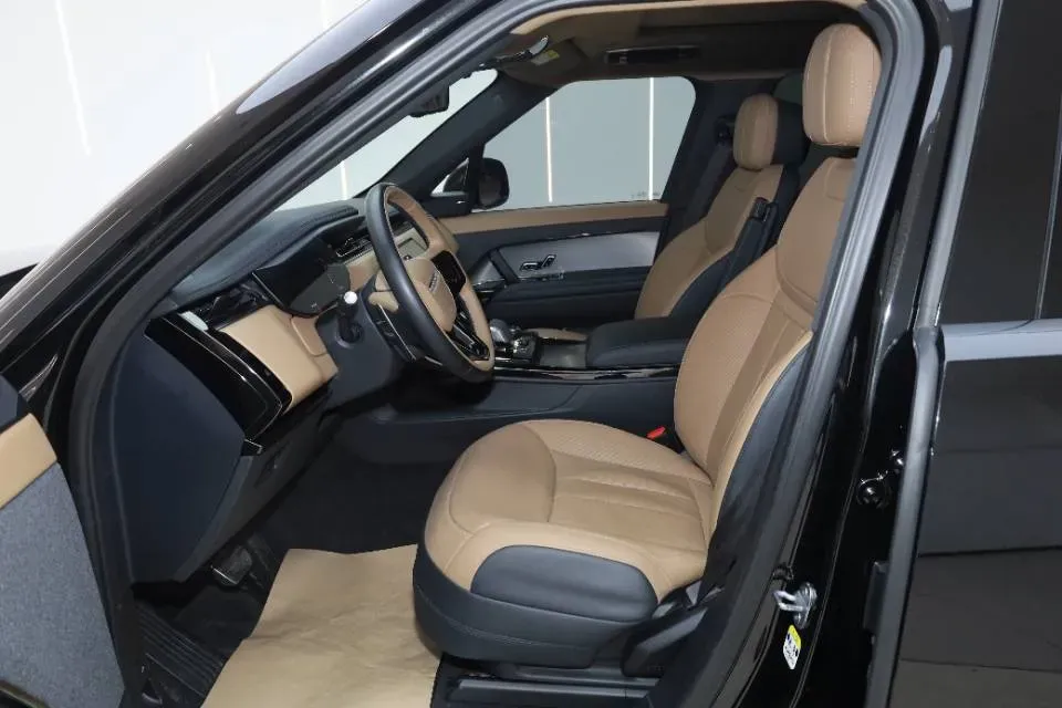 2023 Land Rover Range Rover Sport 3.0T 400HP L6 8AT,autocango,china used car exporter,china ev exporter,chinese used car exporter,chinese used ev exporter