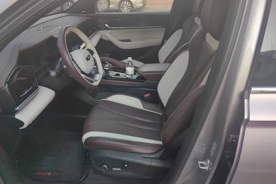 2021 Geely Monjaro 2.0T 218HP L4 7DCT,autocango,china used car exporter,china ev exporter,chinese used car exporter,chinese used ev exporter