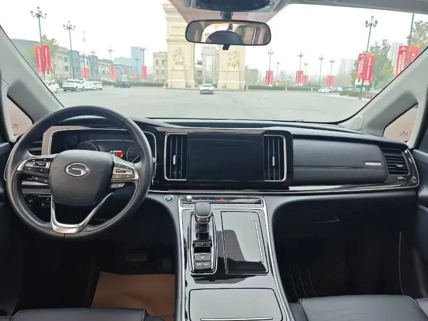 2023 GAC Trumpchi M8 2.0T 252HP L4 8AT,autocango,china used car exporter,china ev exporter,chinese used car exporter,chinese used ev exporter