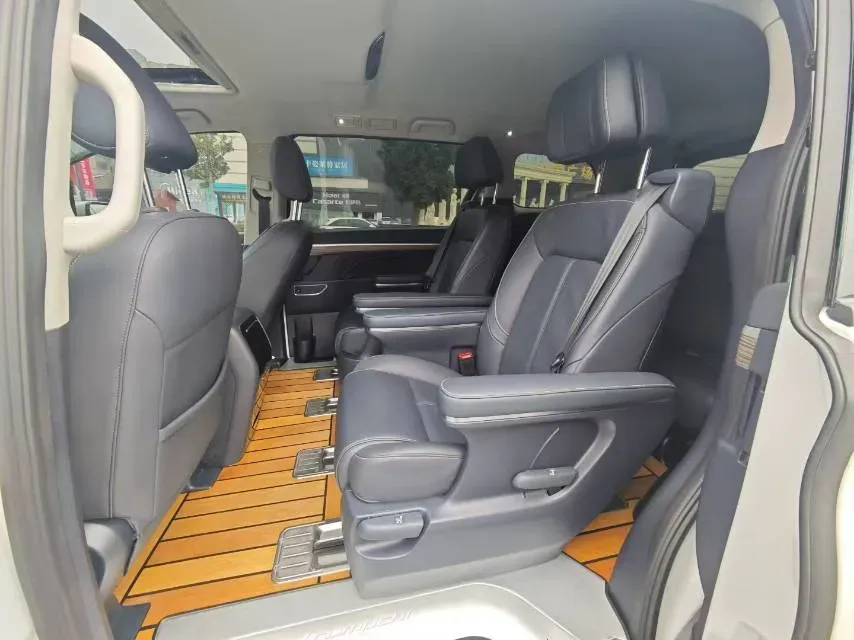 2023 GAC Trumpchi M8 2.0T 252HP L4 8AT,autocango,china used car exporter,china ev exporter,chinese used car exporter,chinese used ev exporter