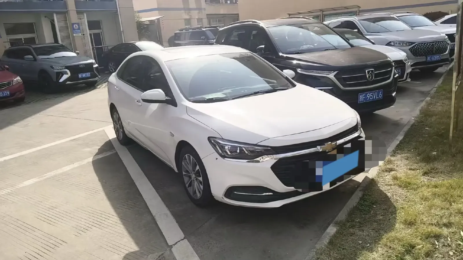 2022 Chevrolet Monza 1.5L 113HP L4 6AT,autocango,china used car exporter,china ev exporter,chinese used car exporter,chinese used ev exporter