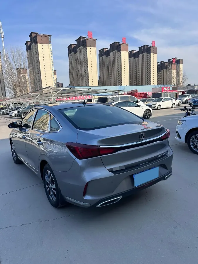 2021 ChangAn Eado 1.6L 128HP L4 5MT,autocango,china used car exporter,china ev exporter,chinese used car exporter,chinese used ev exporter