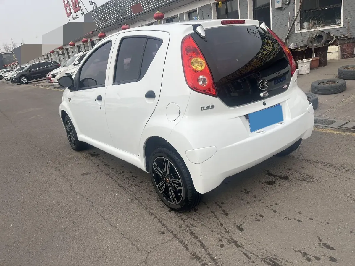 2015 BYD F0 1.0L 68HP L3 5MT,autocango,china used car exporter,china ev exporter,chinese used car exporter,chinese used ev exporter