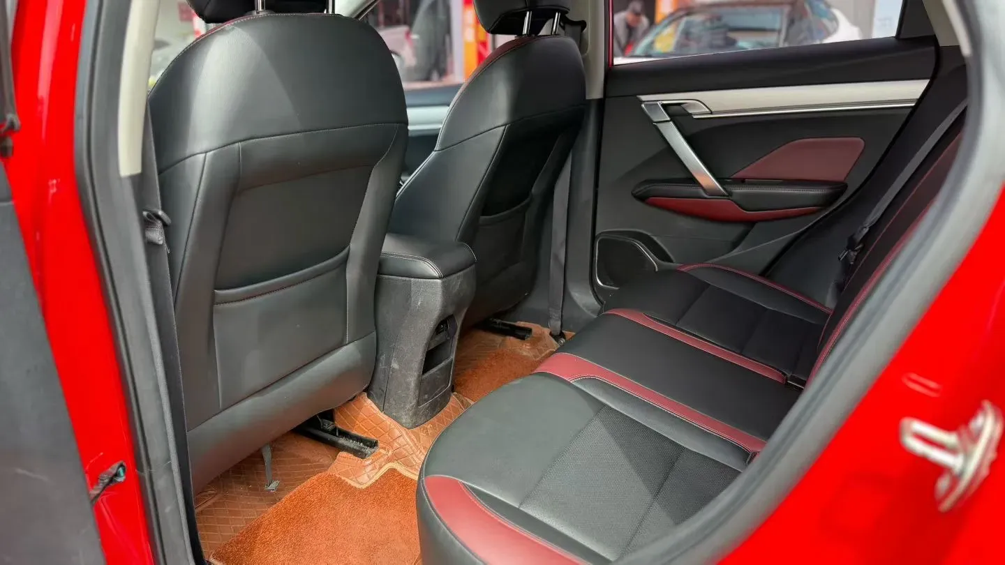 2021 Geely Coolray 1.4T 141HP L4 6DCT,autocango,china used car exporter,china ev exporter,chinese used car exporter,chinese used ev exporter