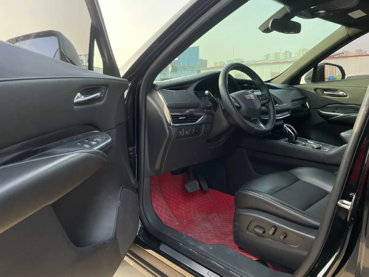 2020 Cadillac XT4 2.0T 237HP L4 9AT,autocango,china used car exporter,china ev exporter,chinese used car exporter,chinese used ev exporter