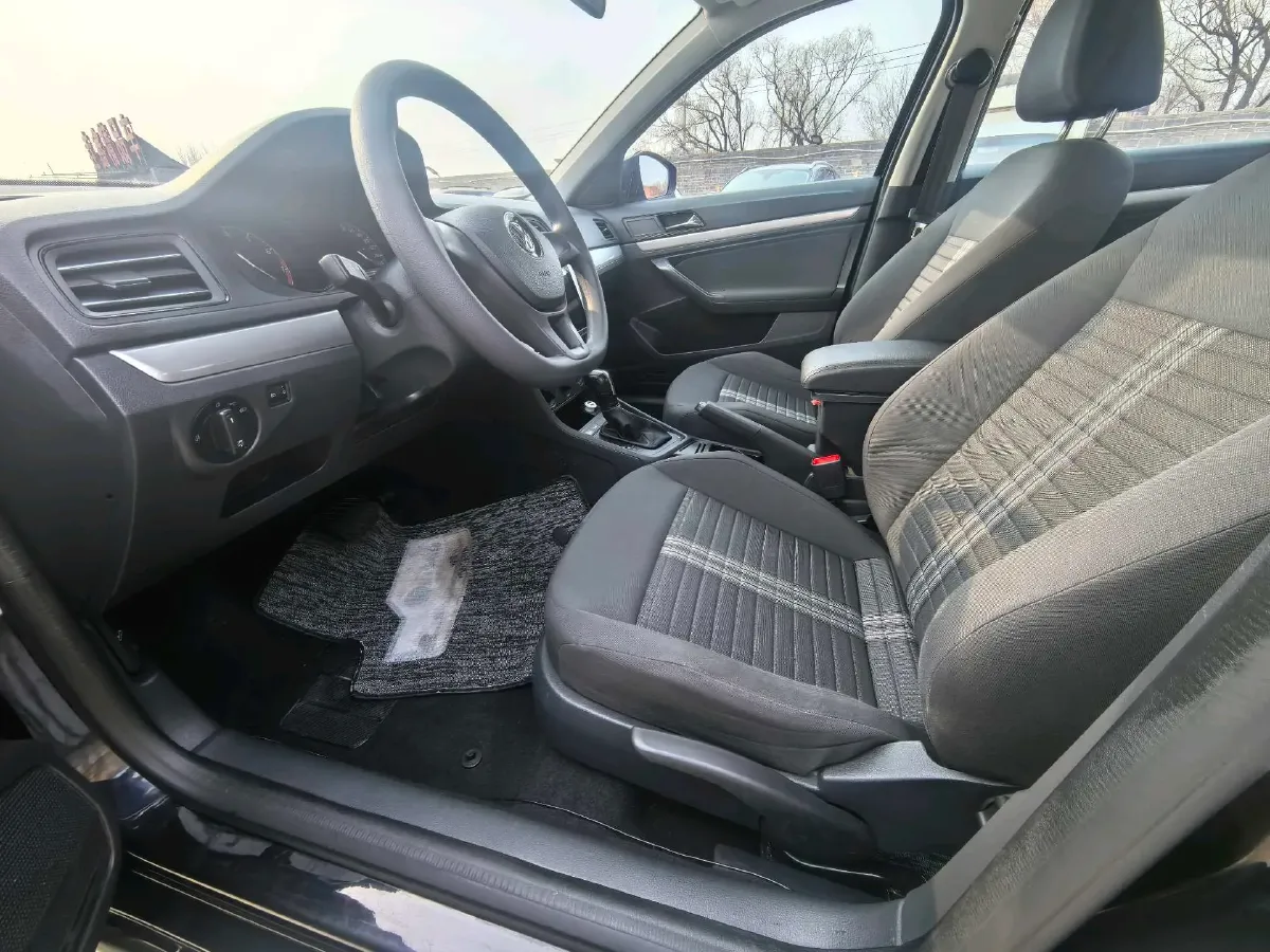 2019 ChangAn Eado XT 1.6L 128HP L4 6AT,autocango,china used car exporter,china ev exporter,chinese used car exporter,chinese used ev exporter