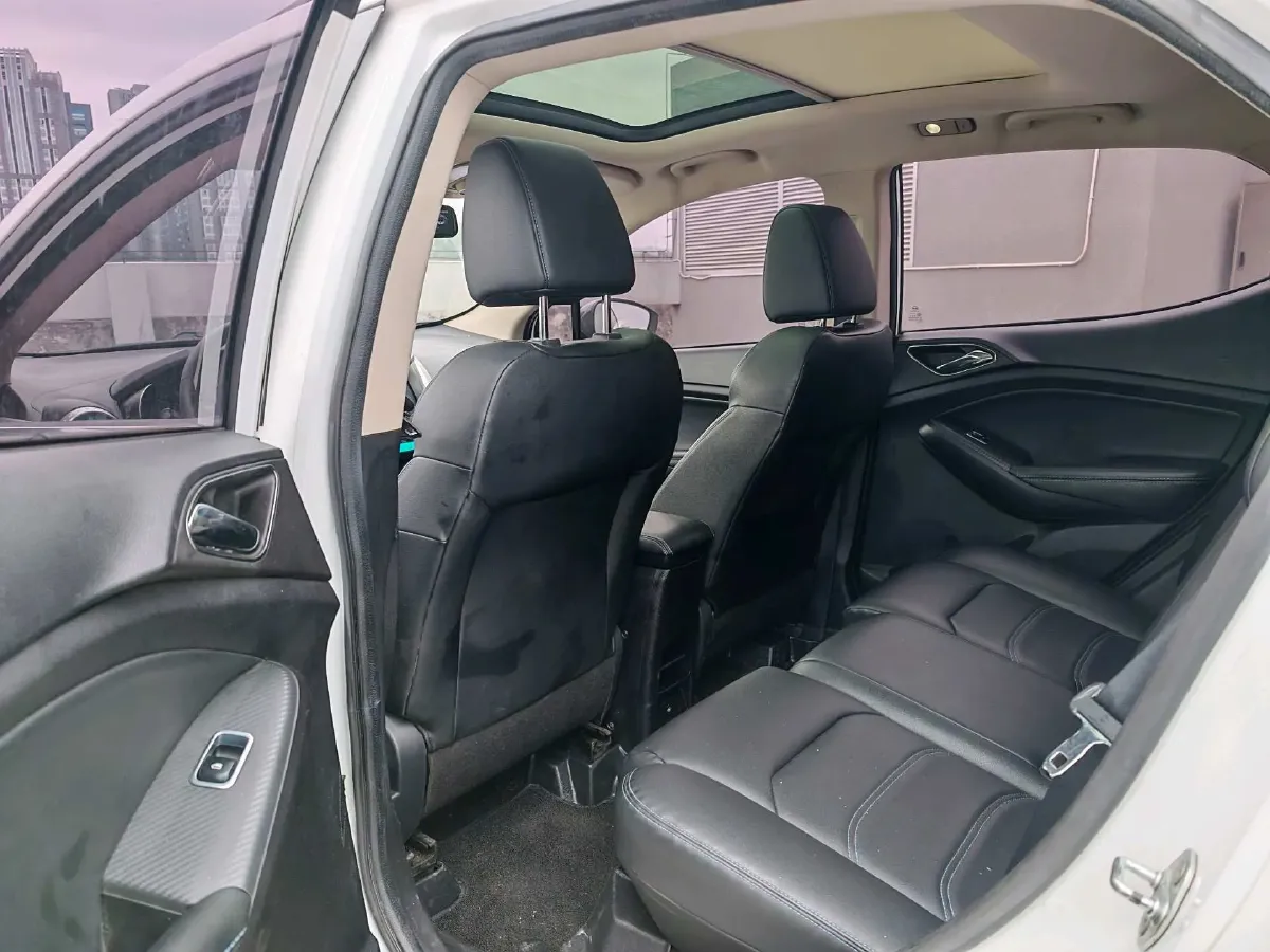 2018 BYD Yuan BEV 42KWH,autocango,china used car exporter,china ev exporter,chinese used car exporter,chinese used ev exporter