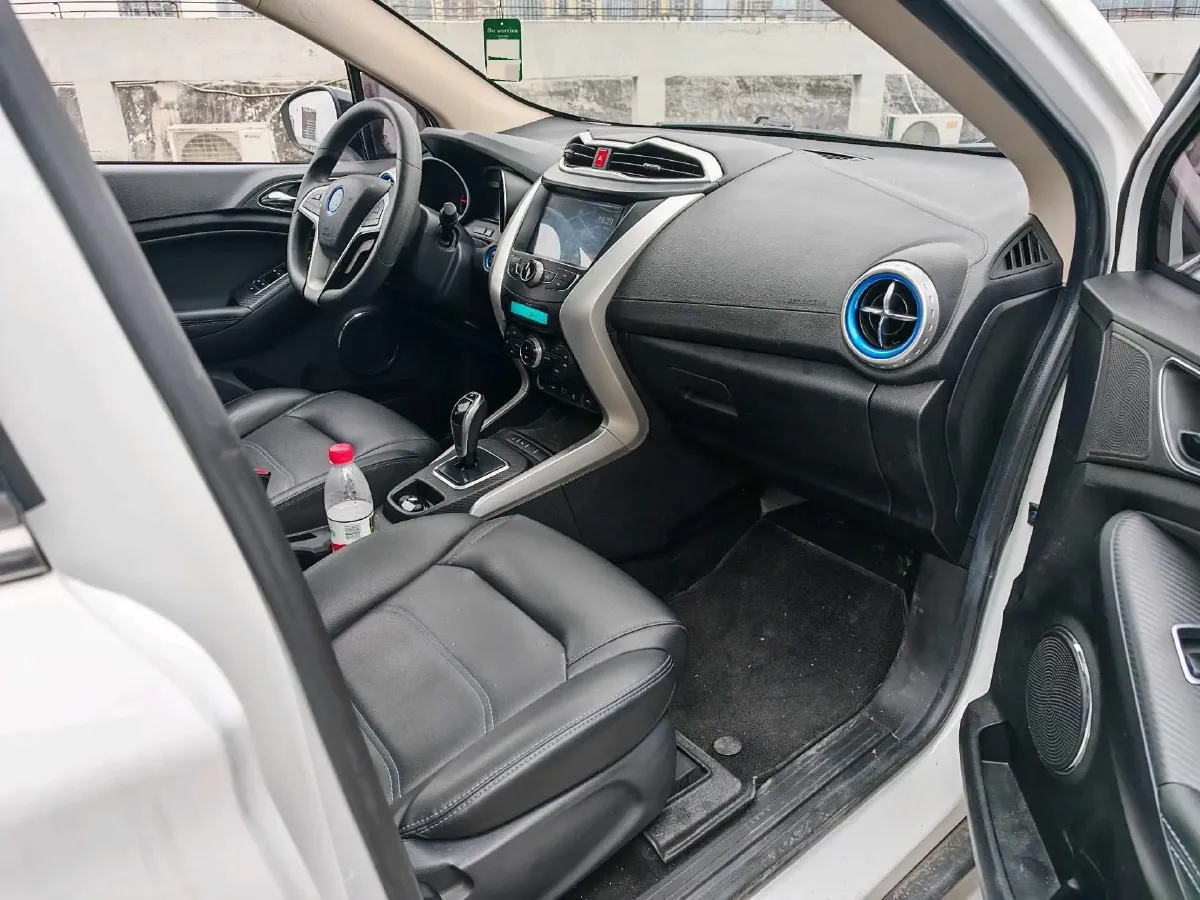 2018 BYD Yuan BEV 42KWH,autocango,china used car exporter,china ev exporter,chinese used car exporter,chinese used ev exporter