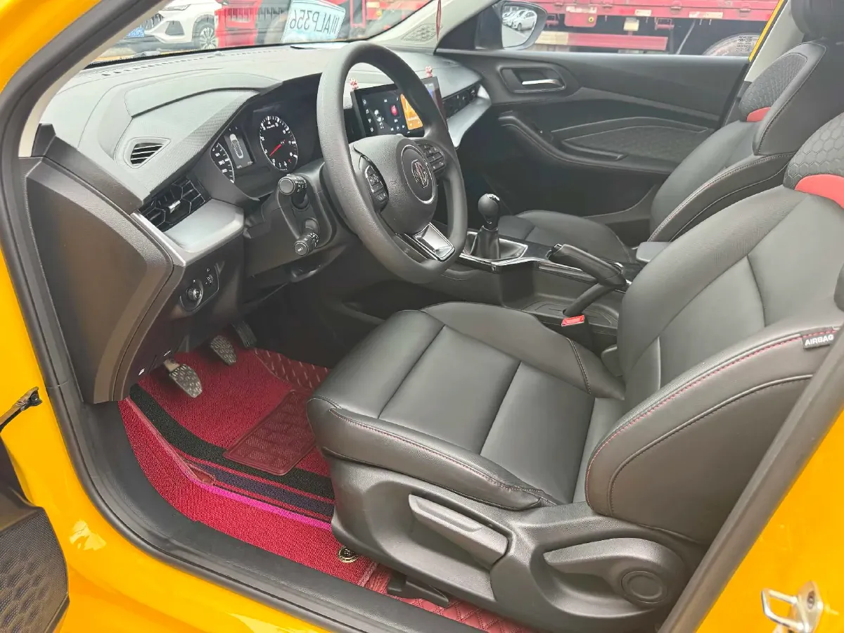 2021 MG 5 1.5L 120HP L4 5MT,autocango,china used car exporter,china ev exporter,chinese used car exporter,chinese used ev exporter