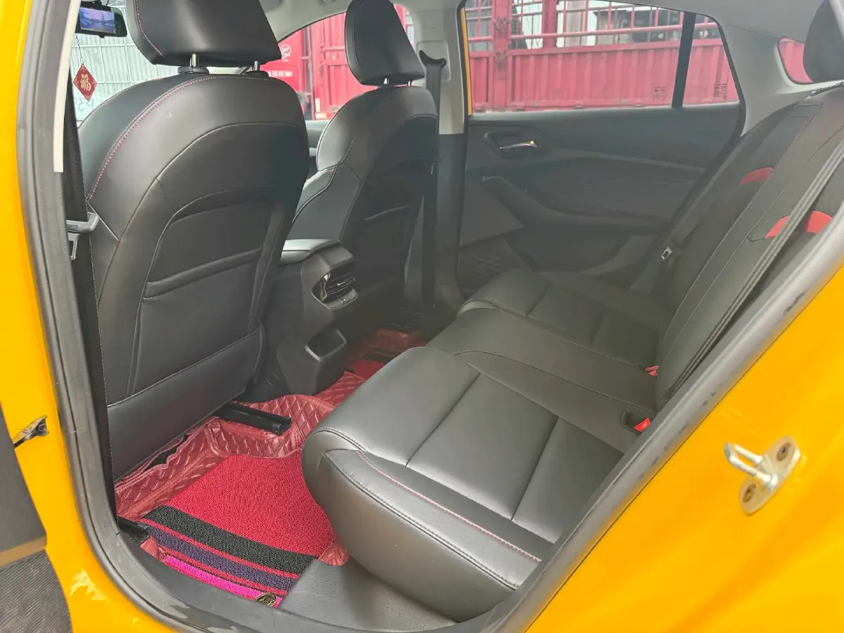 2021 MG 5 1.5L 120HP L4 5MT,autocango,china used car exporter,china ev exporter,chinese used car exporter,chinese used ev exporter