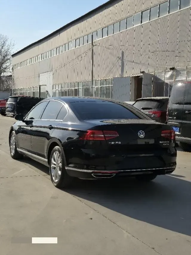 2018 Volkswagen Magotan 1.8T 180HP L4 7DCT,autocango,china used car exporter,china ev exporter,chinese used car exporter,chinese used ev exporter