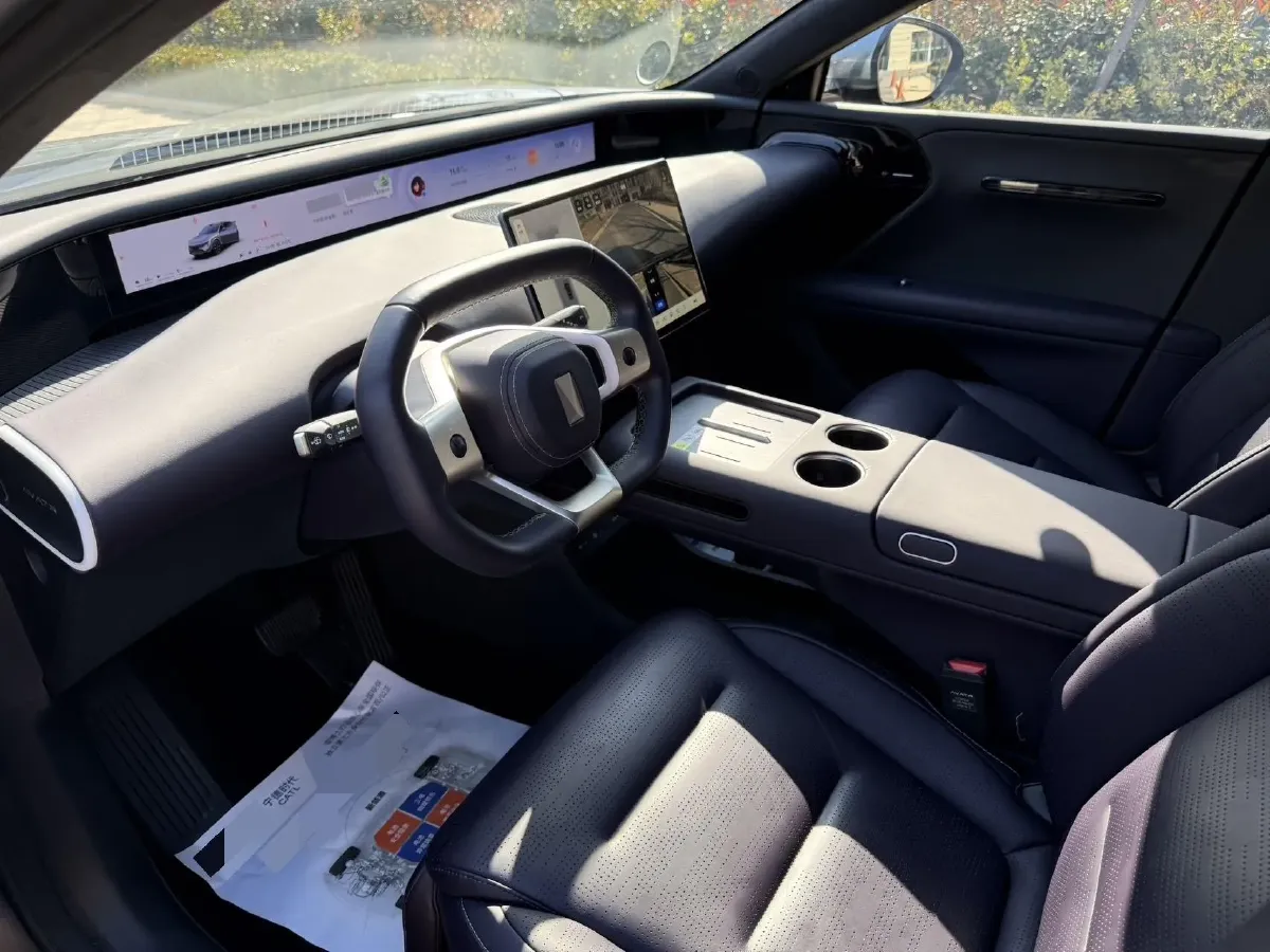 2024 Avatr 07 1.5T 156HP L4 REEV 39.05KWH,autocango,china used car exporter,china ev exporter,chinese used car exporter,chinese used ev exporter