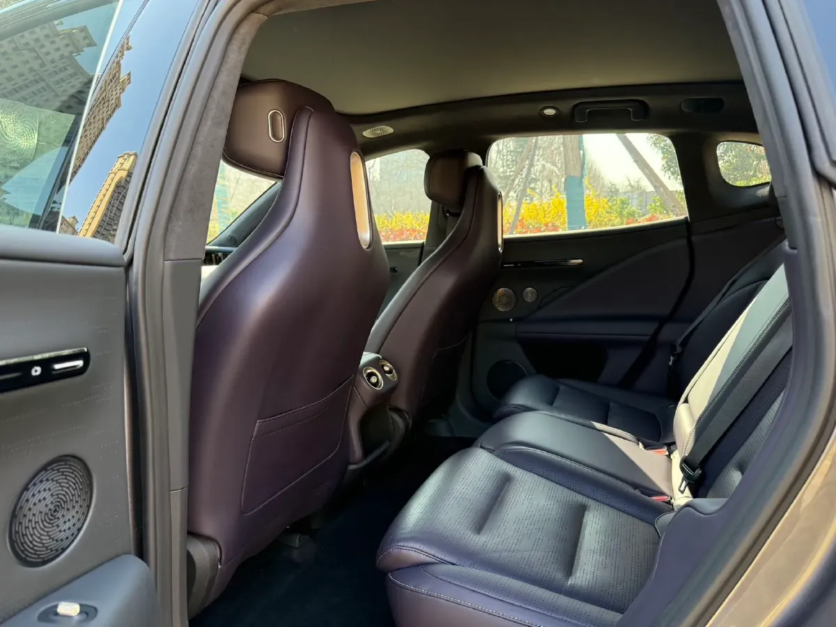 2024 Avatr 07 1.5T 156HP L4 REEV 39.05KWH,autocango,china used car exporter,china ev exporter,chinese used car exporter,chinese used ev exporter