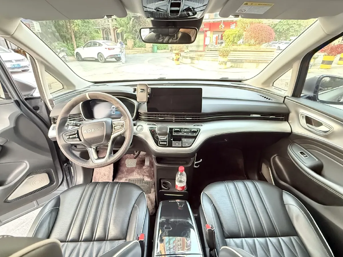 2021 Roewe iMAX8 2.0T 234HP L4 8AT,autocango,china used car exporter,china ev exporter,chinese used car exporter,chinese used ev exporter