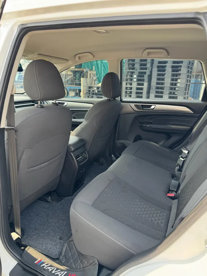 2022 Haval H6 1.5T 184HP L4 7DCT,autocango,china used car exporter,china ev exporter,chinese used car exporter,chinese used ev exporter