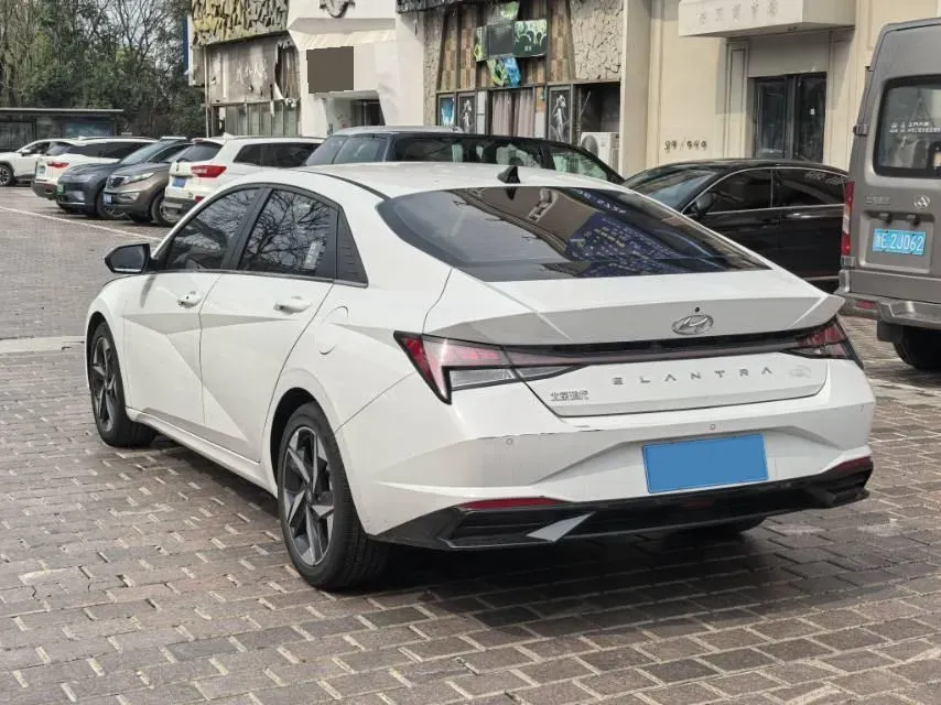 2022 Hyundai Elantra 1.5L 115HP L4 CVT,autocango,china used car exporter,china ev exporter,chinese used car exporter,chinese used ev exporter