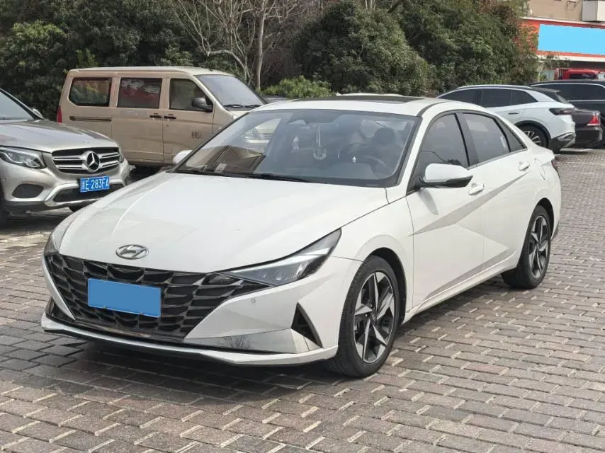 2022 Hyundai Elantra 1.5L 115HP L4 CVT,autocango,china used car exporter,china ev exporter,chinese used car exporter,chinese used ev exporter