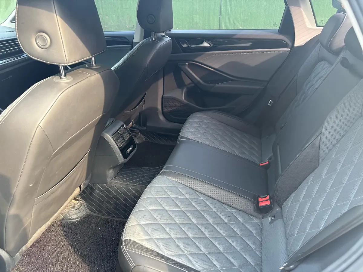 2023 Volkswagen Sagitar 1.4T 150HP L4 7DCT,autocango,china used car exporter,china ev exporter,chinese used car exporter,chinese used ev exporter