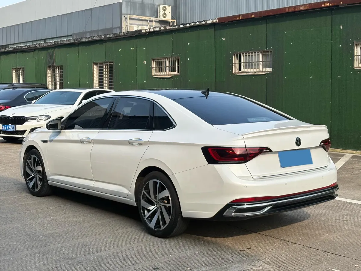 2023 Volkswagen Sagitar 1.4T 150HP L4 7DCT,autocango,china used car exporter,china ev exporter,chinese used car exporter,chinese used ev exporter