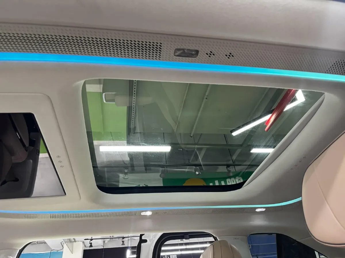 2025 Xpeng X9 BEV,autocango,china used car exporter,china ev exporter,chinese used car exporter,chinese used ev exporter