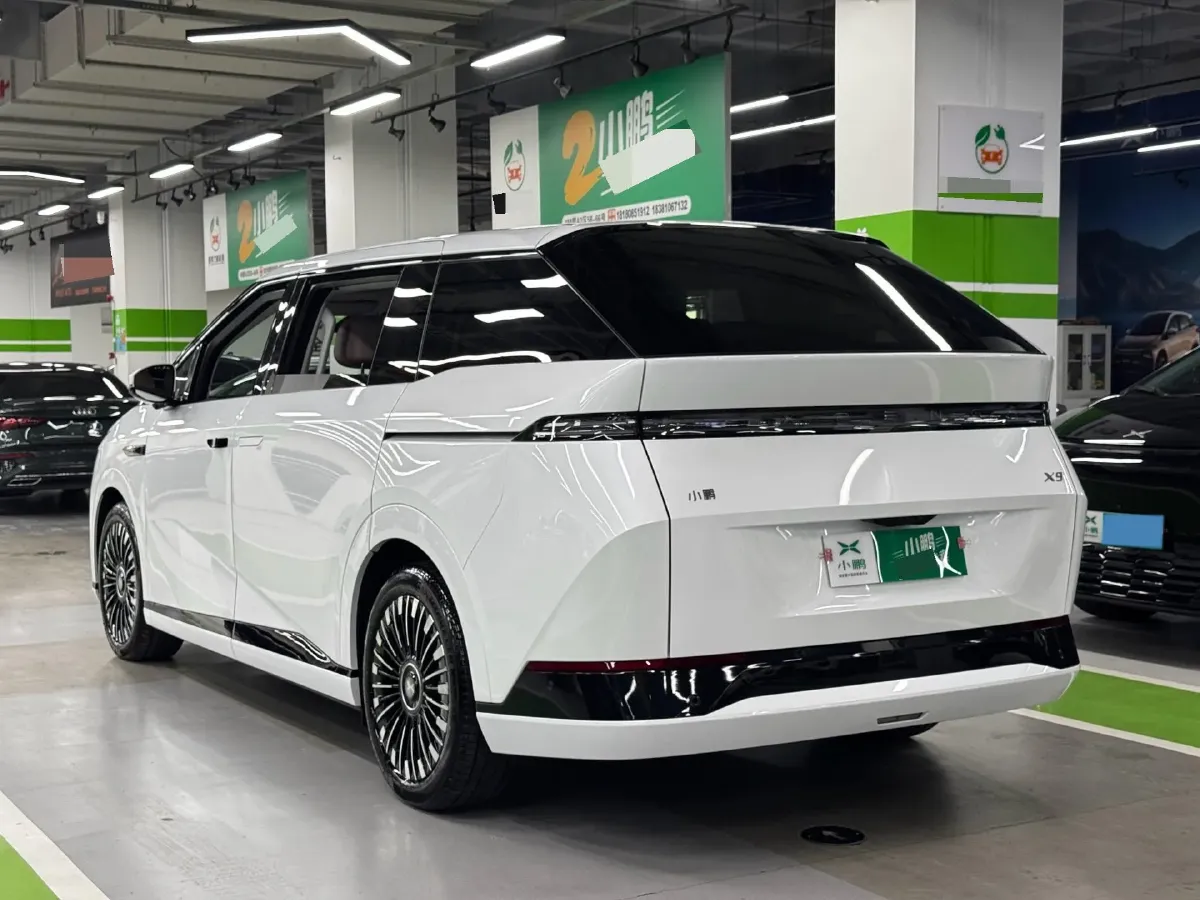 2025 Xpeng X9 BEV,autocango,china used car exporter,china ev exporter,chinese used car exporter,chinese used ev exporter