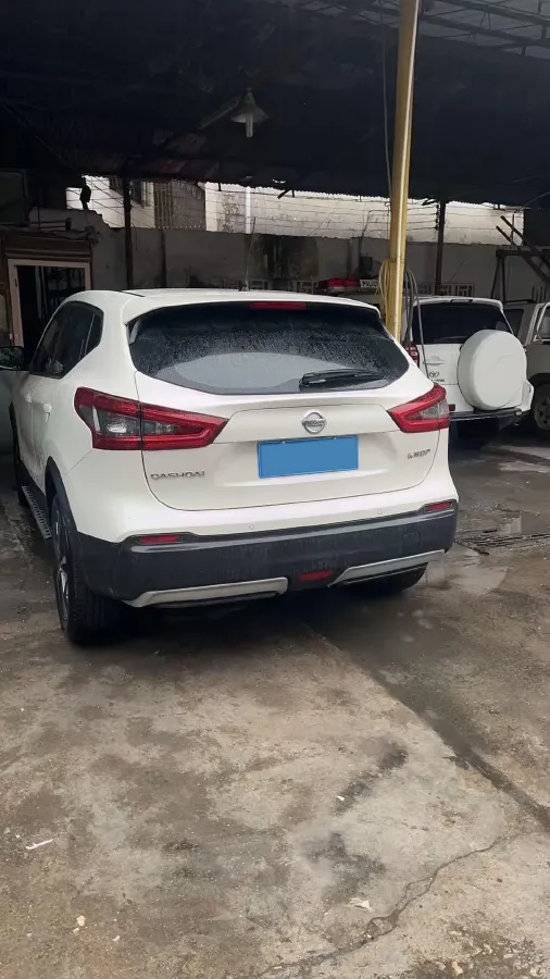 2021 Nissan Qashqai 2.0L 151HP L4 CVT,autocango,china used car exporter,china ev exporter,chinese used car exporter,chinese used ev exporter