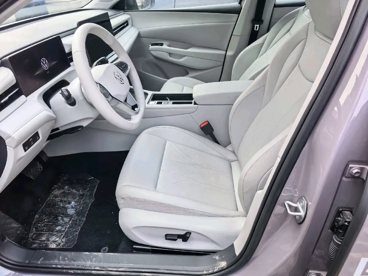 2026 Volkswagen Lavida 1.5L 110HP L4 6AT,autocango,china used car exporter,china ev exporter,chinese used car exporter,chinese used ev exporter