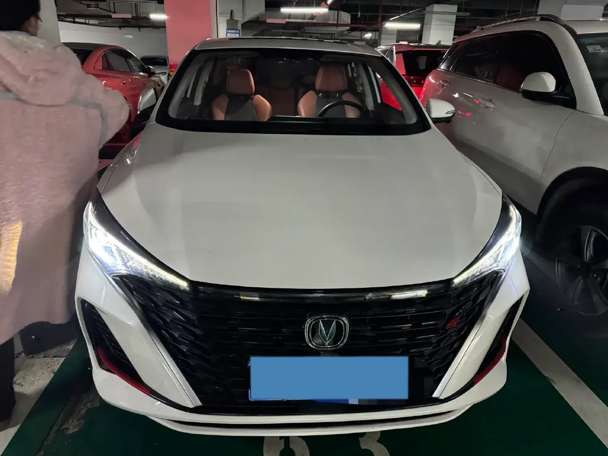 2022 ChangAn Eado 1.4T 160HP L4 7DCT,autocango,china used car exporter,china ev exporter,chinese used car exporter,chinese used ev exporter