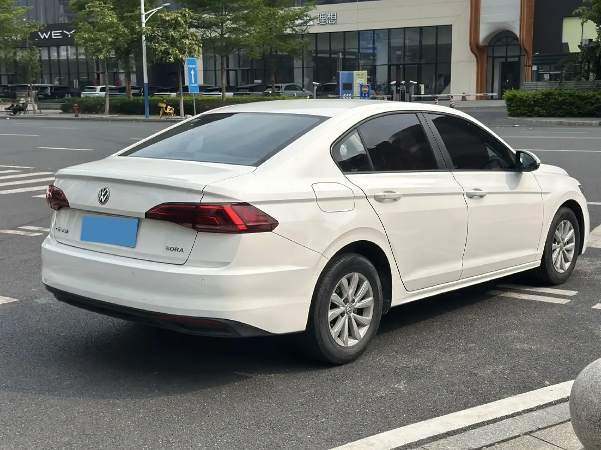 2019 Dongfeng RuiQi 6 2.4L 158HP L4 5MT,autocango,china used car exporter,china ev exporter,chinese used car exporter,chinese used ev exporter