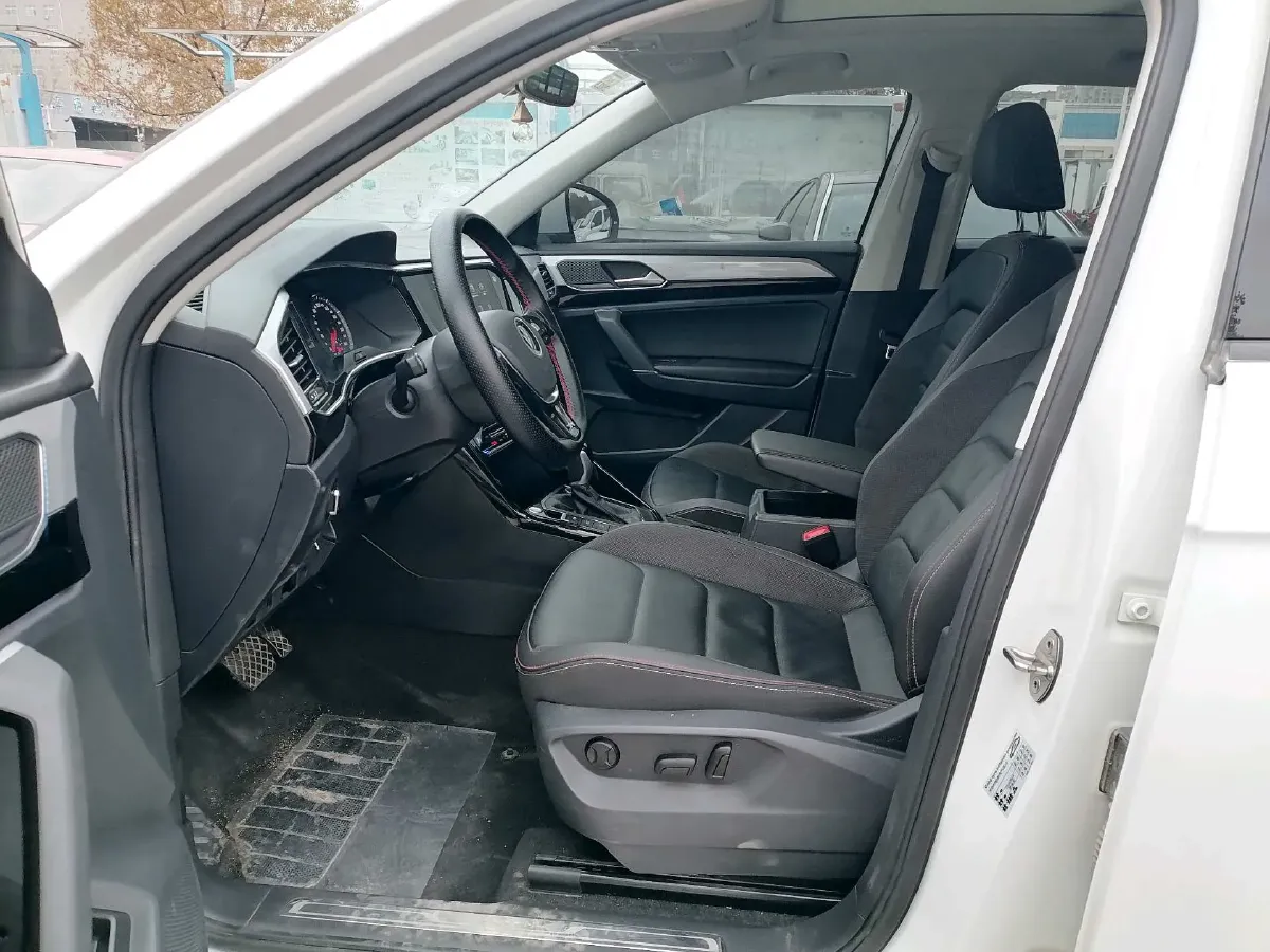 2021 Volkswagen Tayron 1.4T 150HP L4 7DCT,autocango,china used car exporter,china ev exporter,chinese used car exporter,chinese used ev exporter