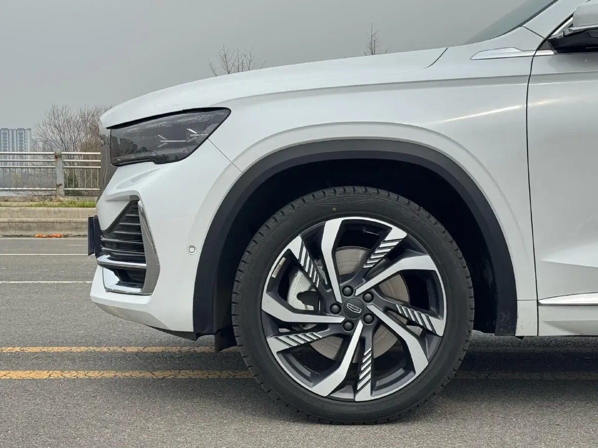 2021 Geely Monjaro 2.0T 238HP L4 8AT,autocango,china used car exporter,china ev exporter,chinese used car exporter,chinese used ev exporter