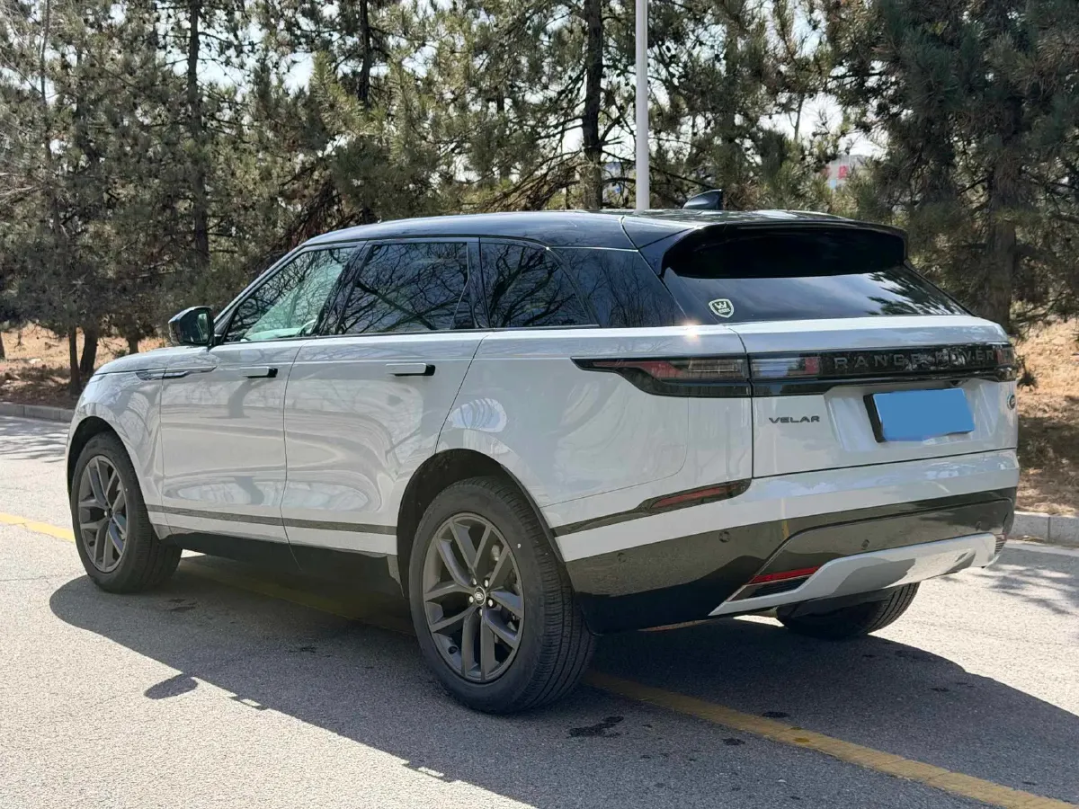 2024 Land Rover Range Rover Velar 2.0T 250HP L4 8AT,autocango,china used car exporter,china ev exporter,chinese used car exporter,chinese used ev exporter
