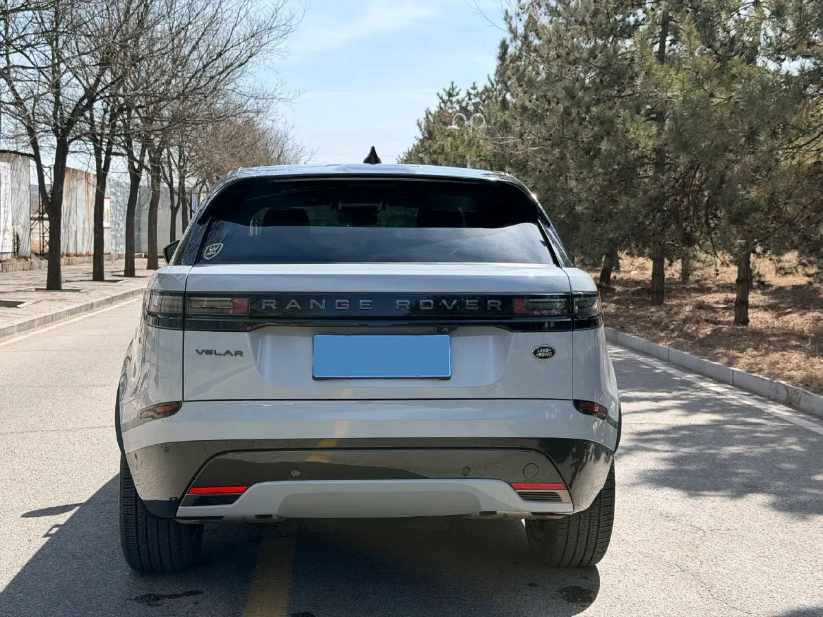 2024 Land Rover Range Rover Velar 2.0T 250HP L4 8AT,autocango,china used car exporter,china ev exporter,chinese used car exporter,chinese used ev exporter