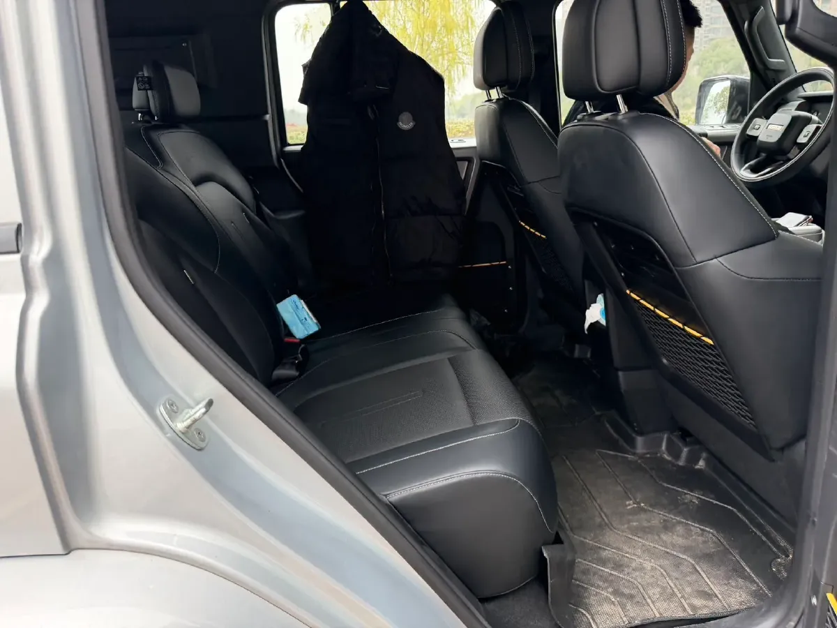 2025 Yufeng Auto Golden Warehouse BEV,autocango,china used car exporter,china ev exporter,chinese used car exporter,chinese used ev exporter