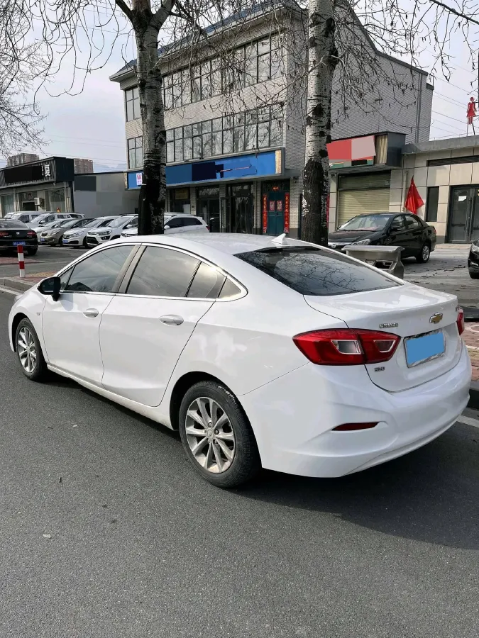 2018 Chevrolet Cruze 1.5L 114HP L4 6AT,autocango,china used car exporter,china ev exporter,chinese used car exporter,chinese used ev exporter