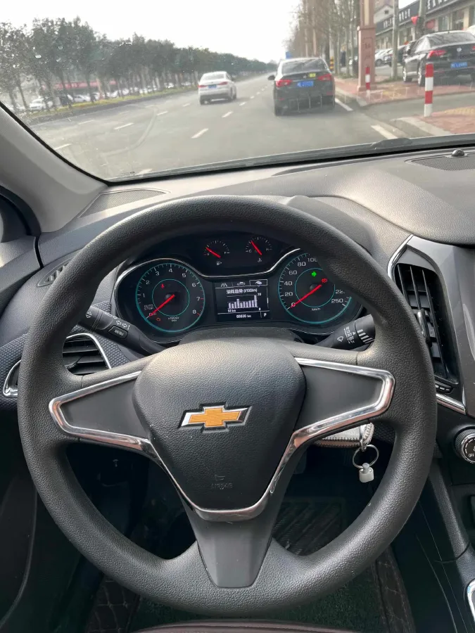 2018 Chevrolet Cruze 1.5L 114HP L4 6AT,autocango,china used car exporter,china ev exporter,chinese used car exporter,chinese used ev exporter