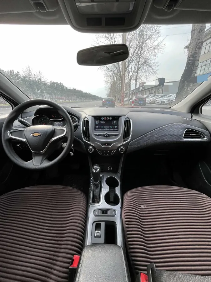 2018 Chevrolet Cruze 1.5L 114HP L4 6AT,autocango,china used car exporter,china ev exporter,chinese used car exporter,chinese used ev exporter