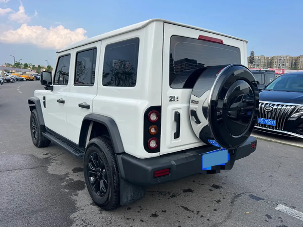 2024 212 212 T01 2.0T 252HP L4 8AT,autocango,china used car exporter,china ev exporter,chinese used car exporter,chinese used ev exporter