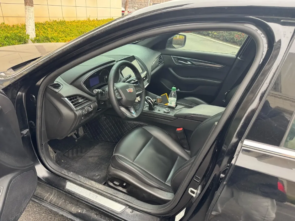 2020 Cadillac CT5 2.0T 237HP L4 10AT,autocango,china used car exporter,china ev exporter,chinese used car exporter,chinese used ev exporter