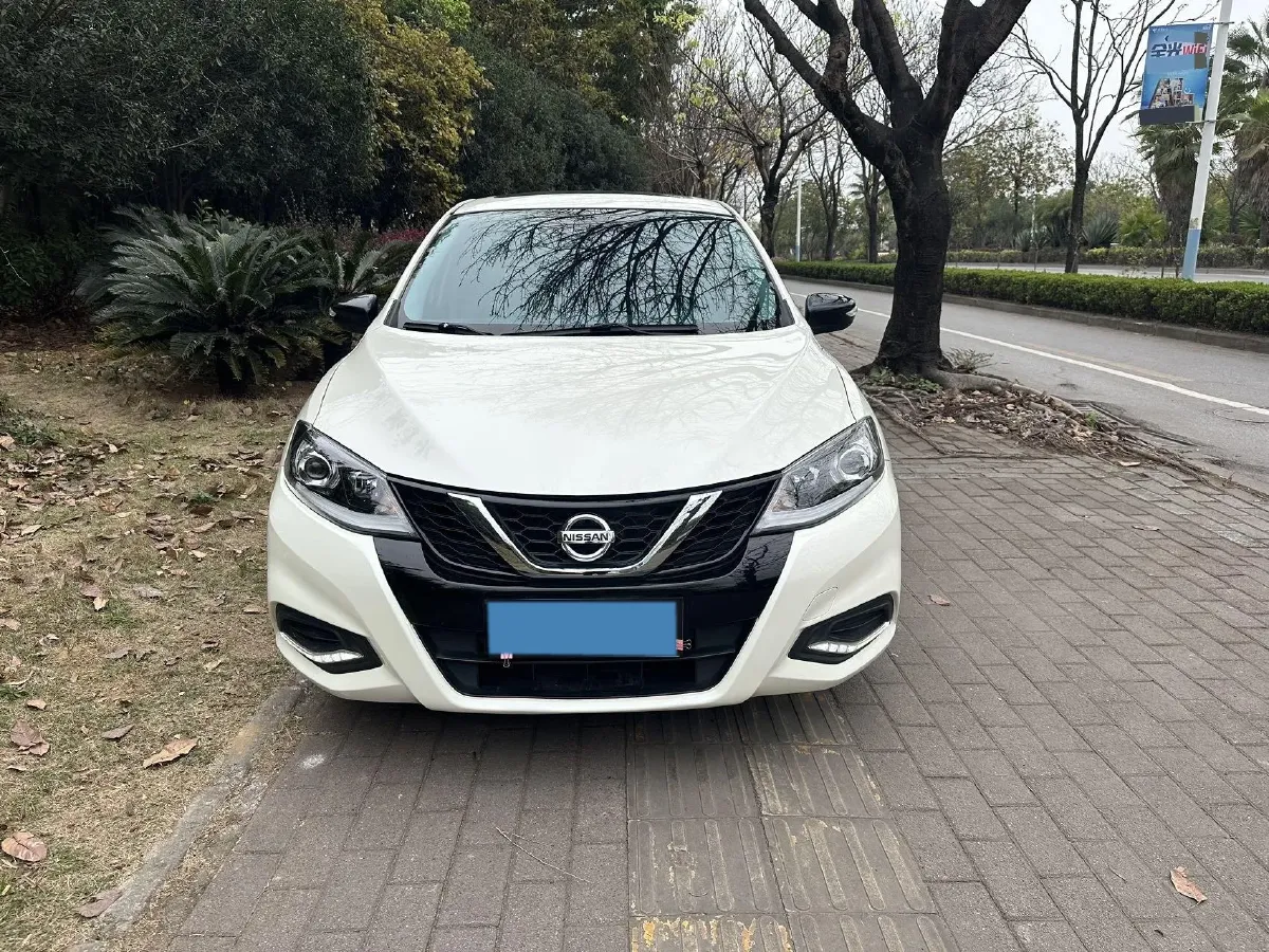 2020 Nissan Tiida 1.6L 126HP L4 CVT,autocango,china used car exporter,china ev exporter,chinese used car exporter,chinese used ev exporter