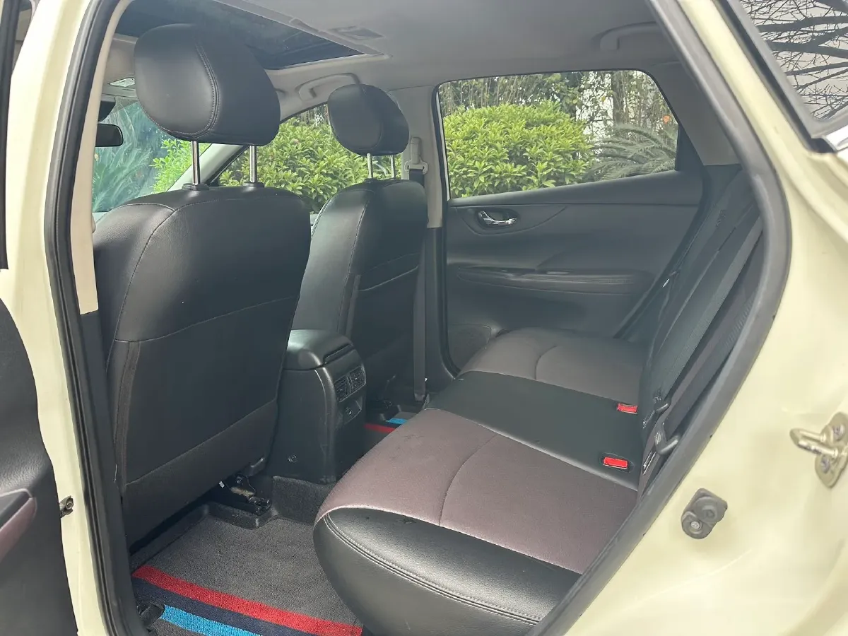 2020 Nissan Tiida 1.6L 126HP L4 CVT,autocango,china used car exporter,china ev exporter,chinese used car exporter,chinese used ev exporter