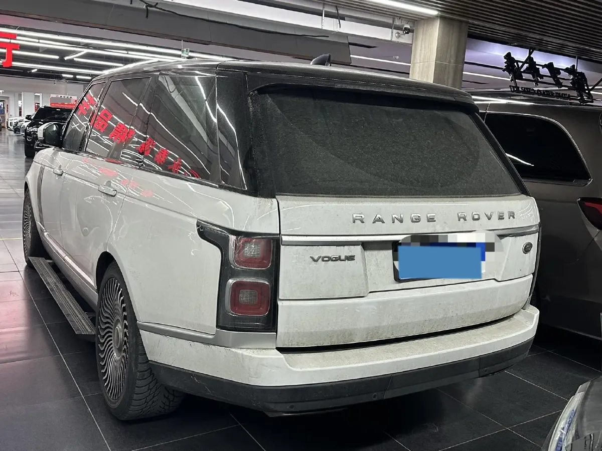 2020 Land Rover Range Rover 3.0T 400HP L6 8AT,autocango,china used car exporter,china ev exporter,chinese used car exporter,chinese used ev exporter