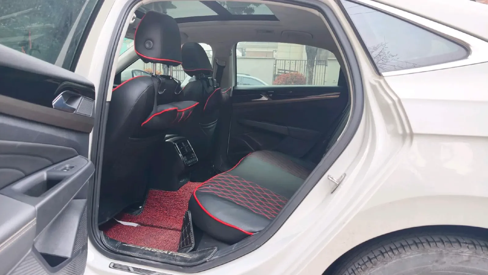 2019 Skoda Kodiak 2.0T 186HP L4 7DCT,autocango,china used car exporter,china ev exporter,chinese used car exporter,chinese used ev exporter