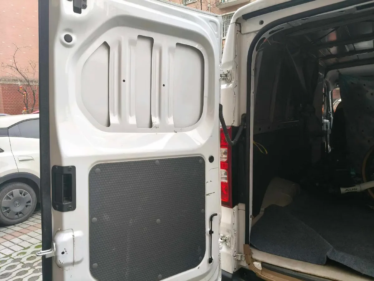 2024 WuLing YangGuang BEV 41.9KWH,autocango,china used car exporter,china ev exporter,chinese used car exporter,chinese used ev exporter