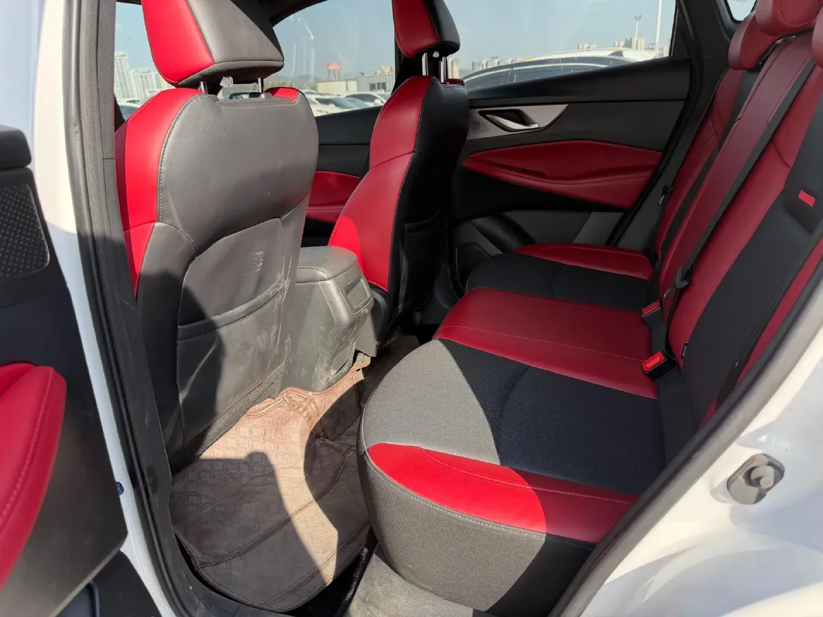 2022 ChangAn CS35 Plus 1.4T 160HP L4 7DCT,autocango,china used car exporter,china ev exporter,chinese used car exporter,chinese used ev exporter