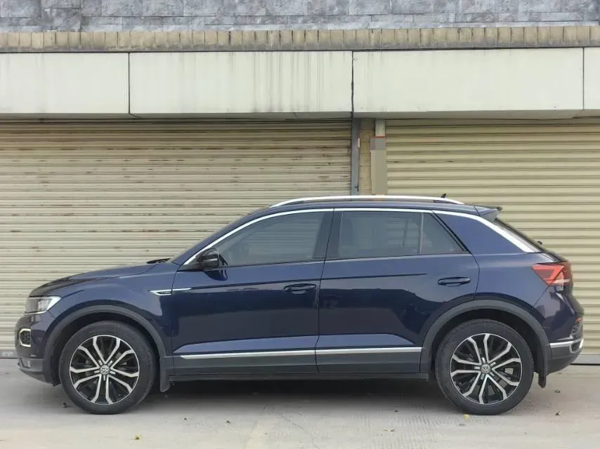 2021 Volkswagen T-Roc 1.4T 150HP L4 7DCT,autocango,china used car exporter,china ev exporter,chinese used car exporter,chinese used ev exporter