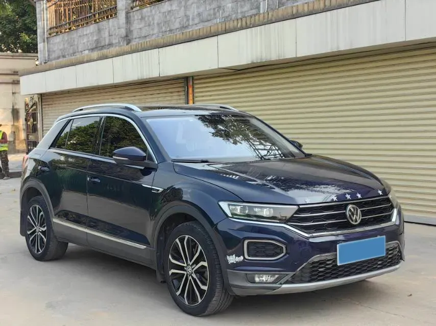 2021 Volkswagen T-Roc 1.4T 150HP L4 7DCT,autocango,china used car exporter,china ev exporter,chinese used car exporter,chinese used ev exporter