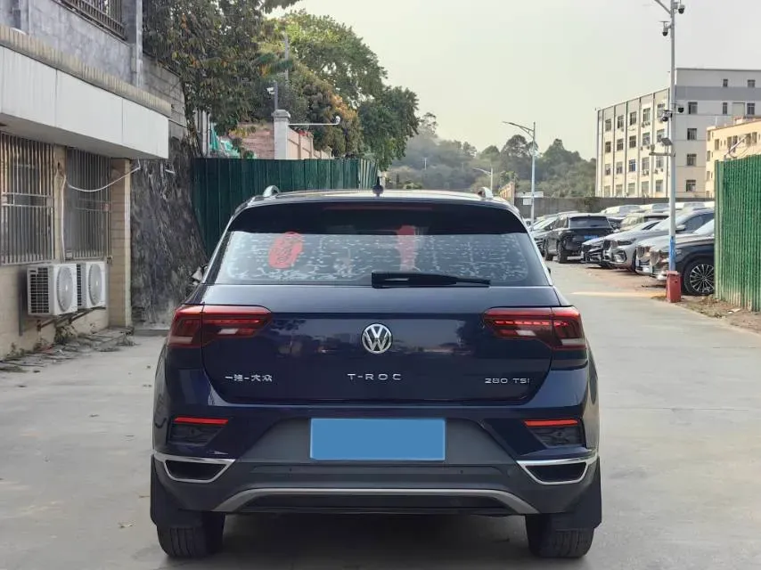 2021 Volkswagen T-Roc 1.4T 150HP L4 7DCT,autocango,china used car exporter,china ev exporter,chinese used car exporter,chinese used ev exporter