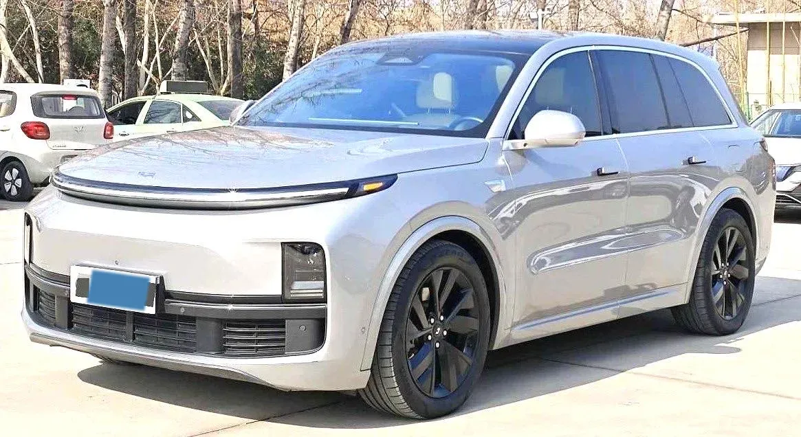 2023 Li L8 Range Extended 154HP REEV 40.9KWH,autocango,china used car exporter,china ev exporter,chinese used car exporter,chinese used ev exporter